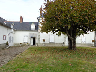  Propri�t�/ch�teau � louer 6 pi�ces 250 m�