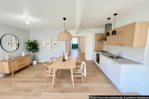   (73) SAINT-JEAN-DE-MAURIENNE - Appartement T5 id�al - Hyper centre - Balcon - Cave & Garage Appartement - 5 pi�ce(s) - 99 m�