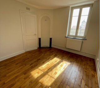  Immeuble � vendre 383 m�