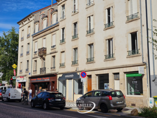  Immeuble � vendre 383 m�