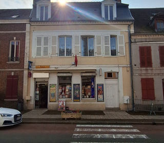  Immeuble � vendre 10 pi�ces 219 m�