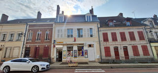  Immeuble � vendre 10 pi�ces 219 m�