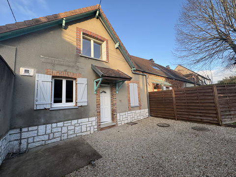   MAISON COMPORTANT DEUX LOGEMENTS A 15 MINUTES DE SENS IDEAL INVESTISSEMENT LOCATIF Maison - 5 pi�ce(s) - 88 m�