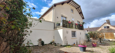   MAISON 112 M2, 4 CHAMBRES,1 BUREAU, GARAGE, ATELIER, DEPENDANCE 100 M2, CAVE. Maison - 6 pi�ce(s) - 112 m�