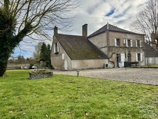  Propri�t�/ch�teau � vendre 11 pi�ces 310 m�