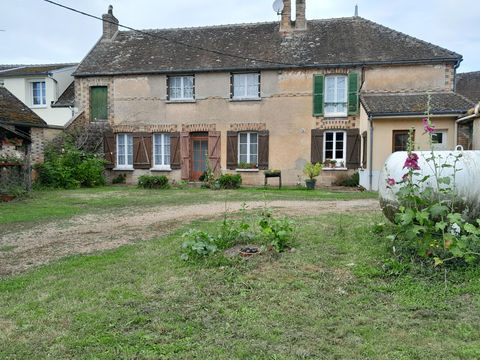   CORPS DE FERME 130M2 HABITABLES, 1300M2 TERRAIN ET DEPENDANCES Maison - 4 pi�ce(s) - 130 m�