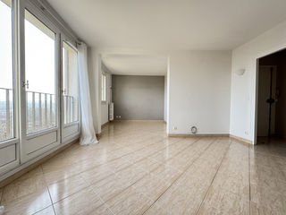  Appartement � vendre 5 pi�ces 70 m�