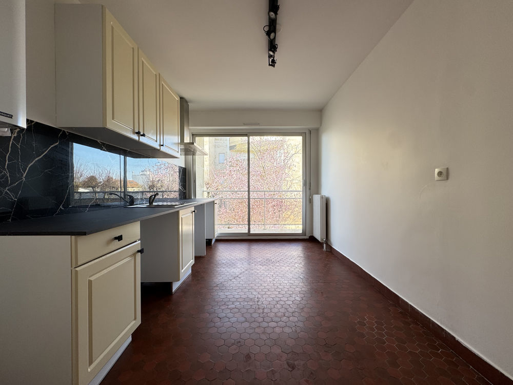 � vendre  Appartement Saint-Germain-en-Laye (78100)