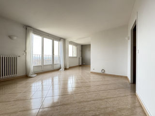  Appartement � vendre 5 pi�ces 70 m�