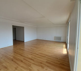  Appartement � louer 4 pi�ces 110 m�