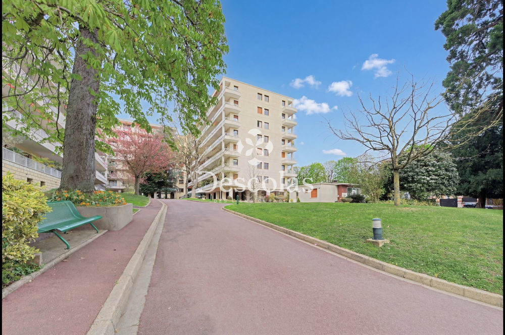� vendre  Appartement Saint-Germain-en-Laye (78100)