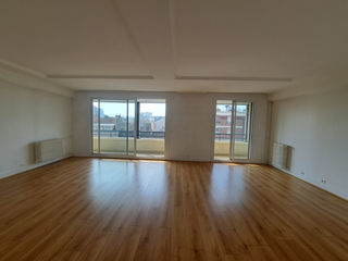  Appartement � louer 4 pi�ces 110 m�