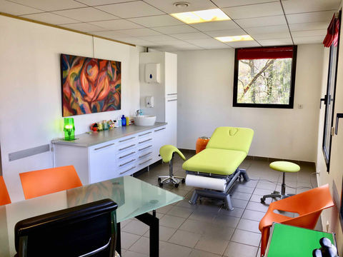 Bureaux 60 m2 avec 2 stationnements privatifs &agrave; louer - cadre professionnel de qualit&eacute; 1200 74600 Annecy