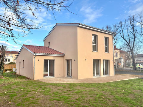   MAISON NEUVE - T5 - 115 m2 - JARDIN Appartement - 5 pi�ce(s) - 115 m�