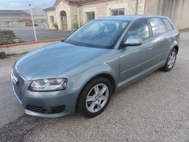 Audi A3 1,6 tdi sportback 90cv ambie 2010 occasion Lectoure 32700