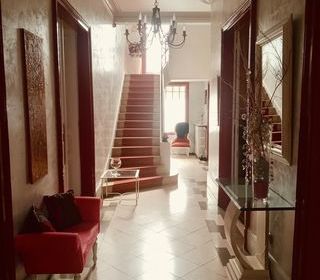  Maison � vendre 9 pi�ces 285 m�