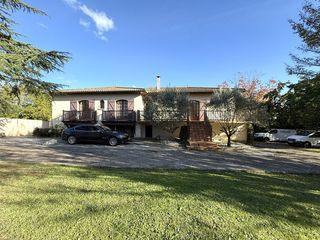  Maison � vendre 8 pi�ces 250 m�