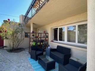  Maison � vendre 9 pi�ces 219 m�