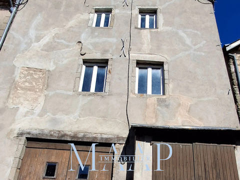   Grange a vendre 240m2 � r�nover Maison - 3 pi�ce(s) - 240 m�