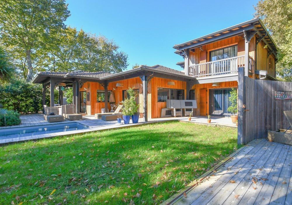 � vendre  Villa L�ge-Cap-Ferret (33950)