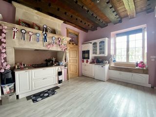  Maison � vendre 8 pi�ces 284 m�