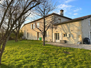  Maison � vendre 8 pi�ces 284 m�