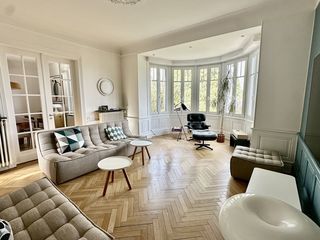  Maison � vendre 9 pi�ces 218 m�