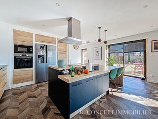  Maison � vendre 7 pi�ces 184 m�