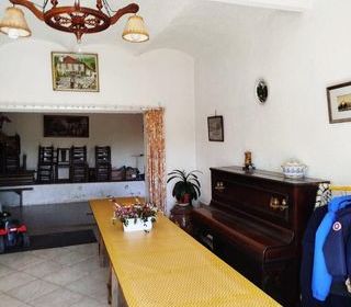  Maison � vendre 10 pi�ces 295 m�