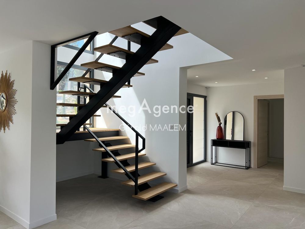 � vendre  Maison Le Plan-de-la-Tour (83120)