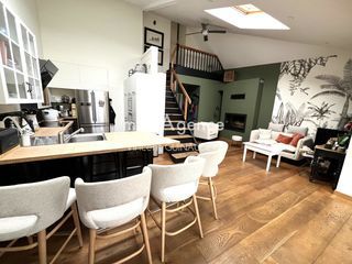  Maison � vendre 9 pi�ces 208 m�