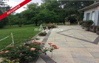  Maison � vendre 7 pi�ces 205 m�