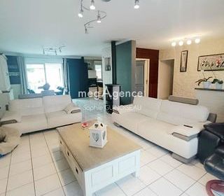  Maison � vendre 7 pi�ces 180 m�