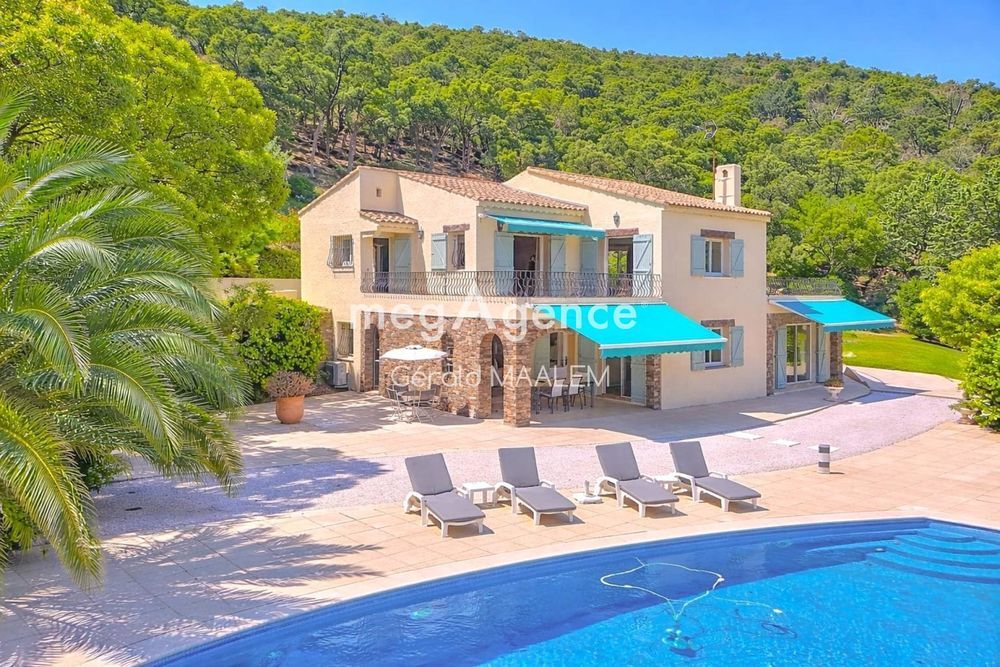 � vendre  Maison Cavalaire-sur-Mer (83240)