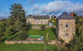  Propri�t�/ch�teau � vendre 9 pi�ces 295 m�