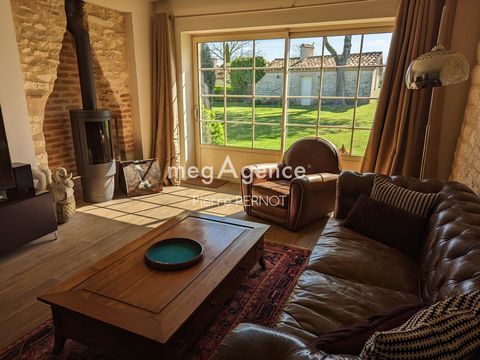   Magnifique Domaine restaur� avec parc paysag� de 2 hectares Maison - 12 pi�ce(s) - 360 m�