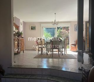  Maison � vendre 6 pi�ces 140 m�