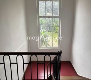  Propri�t�/ch�teau � vendre 15 + pi�ces 518 m�