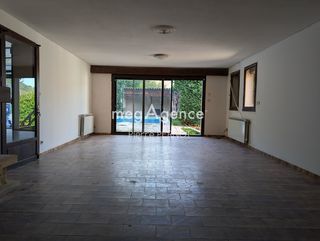  Maison � vendre 7 pi�ces 247 m�