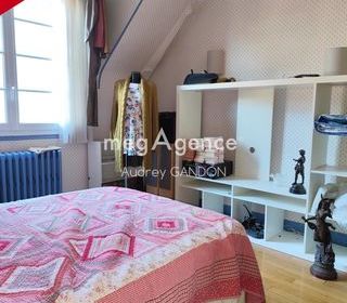  Immeuble � vendre 300 m�