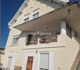  Maison � vendre 12 pi�ces 328 m�