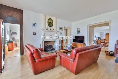   LE DOUHET Appartements communicants - 4 chambres - Parc Appartement - 8 pi�ce(s) - 220 m�