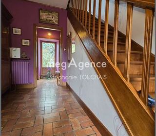  Propri�t�/ch�teau � vendre 7 pi�ces 230 m�