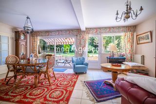  Maison � vendre 13 pi�ces 307 m�