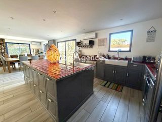  Maison � vendre 7 pi�ces 223 m�