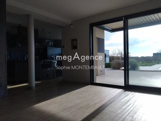  Maison � vendre 5 pi�ces 235 m�