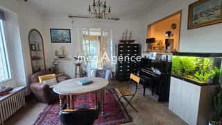  Maison � vendre 8 pi�ces 210 m�