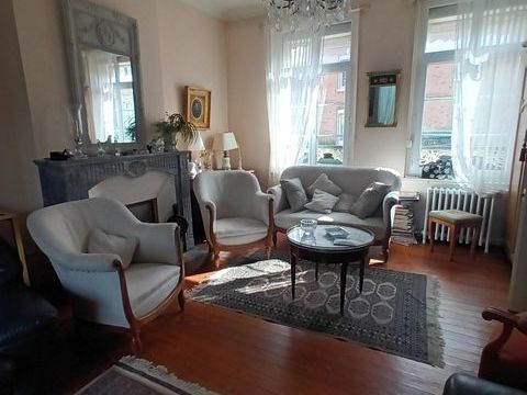   Oisemont : Maison de Ma�tre 170m�, 5 Chb, 1050m�, jardin, terrasse. Maison - 9 pi�ce(s) - 170 m�