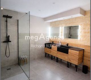  Maison � vendre 13 pi�ces 378 m�