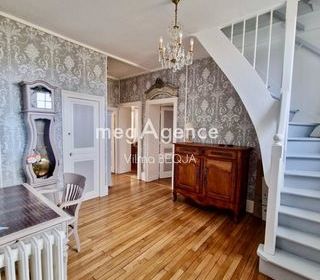  Appartement � louer 4 pi�ces 131 m�